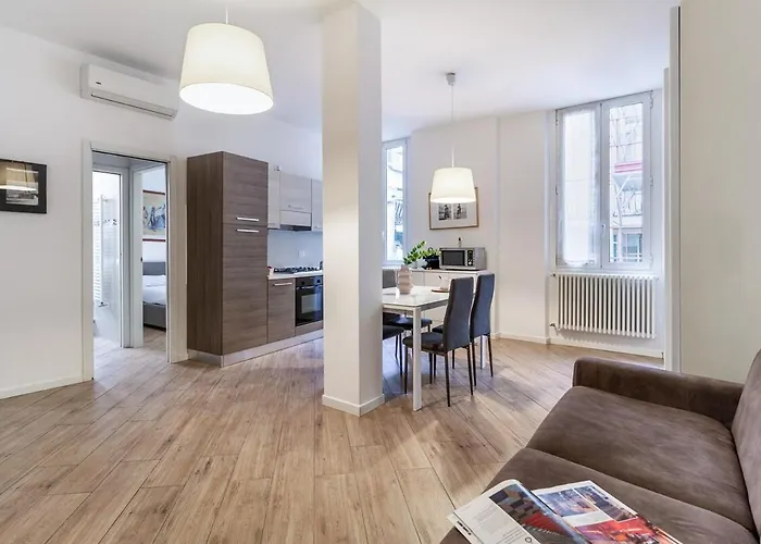 Two-room 5 Minutes' Walk From The Historic Center 아파트 코모